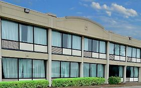 Residence & Conference Centre - Sarnia